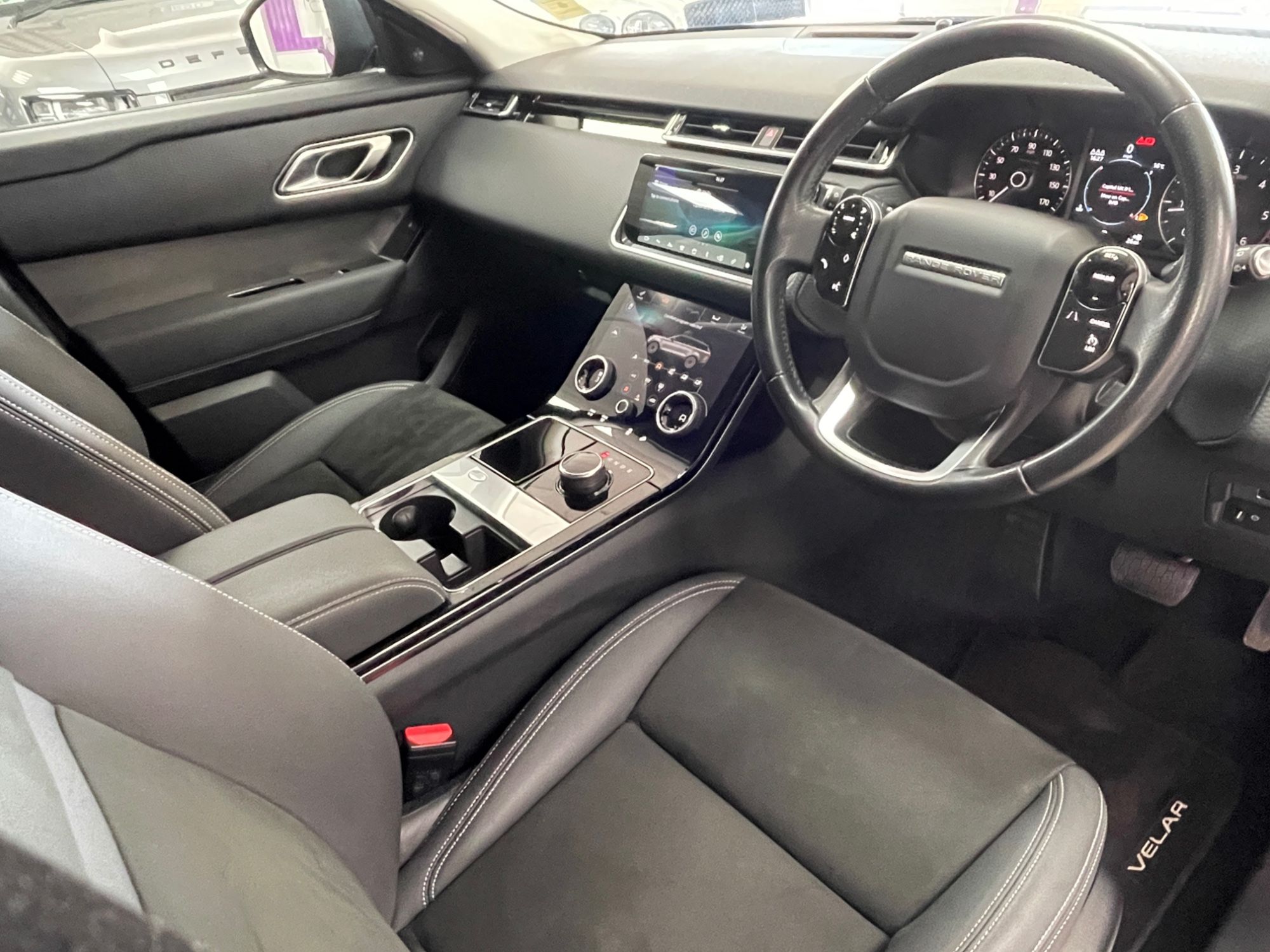 USED 2020 69 LAND ROVER RANGE ROVER VELAR 2.0 D180 SUV 5dr Diesel Auto 4WD Euro 6 (s/s) (180 ps) 