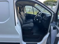 USED 2021 21 RENAULT TRAFIC 2.0 dCi ENERGY 30 Business Panel Van 5dr Diesel Manual LWB Standard Roof Euro 6 (s/s) (120 ps) 