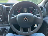USED 2021 21 RENAULT TRAFIC 2.0 dCi ENERGY 30 Business Panel Van 5dr Diesel Manual LWB Standard Roof Euro 6 (s/s) (120 ps) 