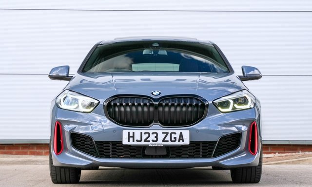 View our BMW 1 SERIES