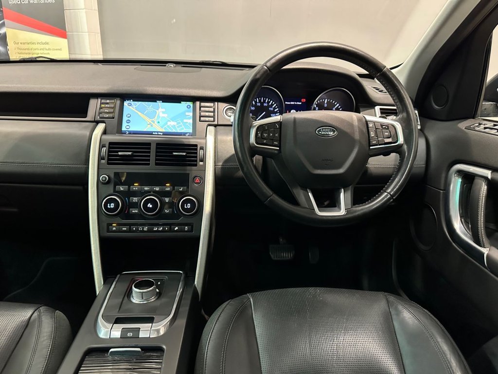 USED 2015 65 LAND ROVER DISCOVERY SPORT 2.0 TD4 HSE Luxury SUV 5dr Diesel Auto 4WD Euro 6 (s/s) (180 ps) SERVICE HISTORY-6 SERVICE VISITS