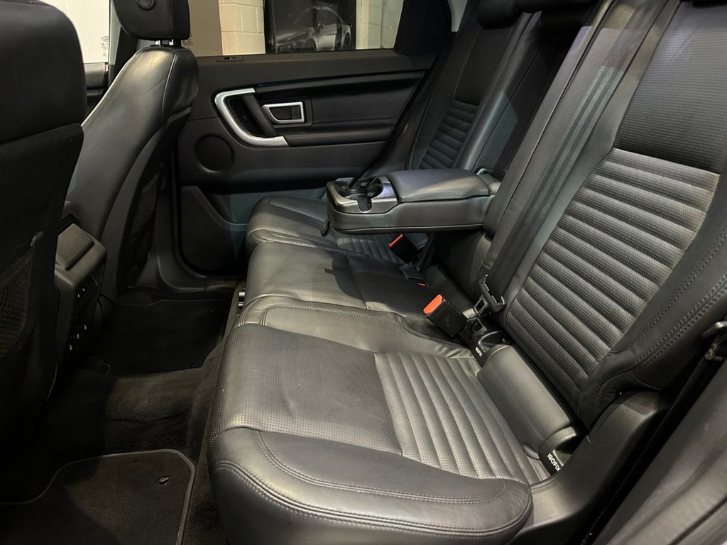 USED 2015 65 LAND ROVER DISCOVERY SPORT 2.0 TD4 HSE Luxury SUV 5dr Diesel Auto 4WD Euro 6 (s/s) (180 ps) SERVICE HISTORY-6 SERVICE VISITS