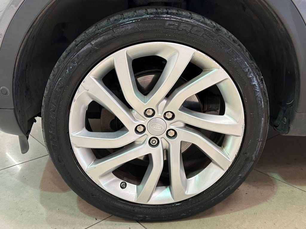 USED 2015 65 LAND ROVER DISCOVERY SPORT 2.0 TD4 HSE Luxury SUV 5dr Diesel Auto 4WD Euro 6 (s/s) (180 ps) SERVICE HISTORY-6 SERVICE VISITS