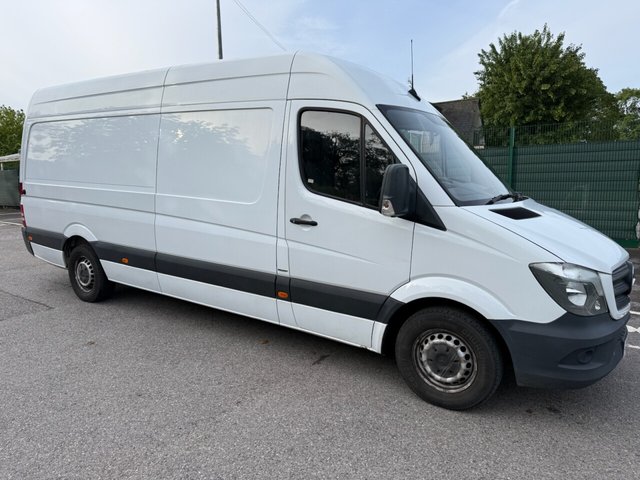 View our MERCEDES-BENZ SPRINTER