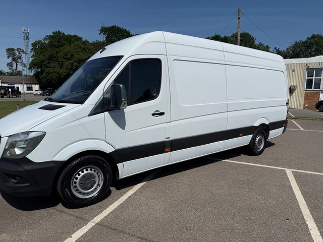 View our MERCEDES-BENZ SPRINTER