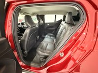 USED 2020 20 VOLVO XC40 2.0 D3 Momentum Pro SUV 5dr Diesel Auto AWD Euro 6 (s/s) (150 ps) 