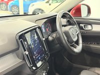 USED 2020 20 VOLVO XC40 2.0 D3 Momentum Pro SUV 5dr Diesel Auto AWD Euro 6 (s/s) (150 ps) 