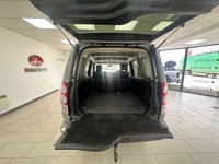 USED 2012 12 LAND ROVER DISCOVERY 4 3.0 SD V6 SUV 5dr Diesel Auto 4X4 (230 g/km, 255 bhp) 