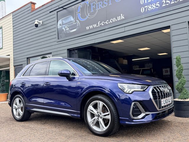 View our AUDI Q3