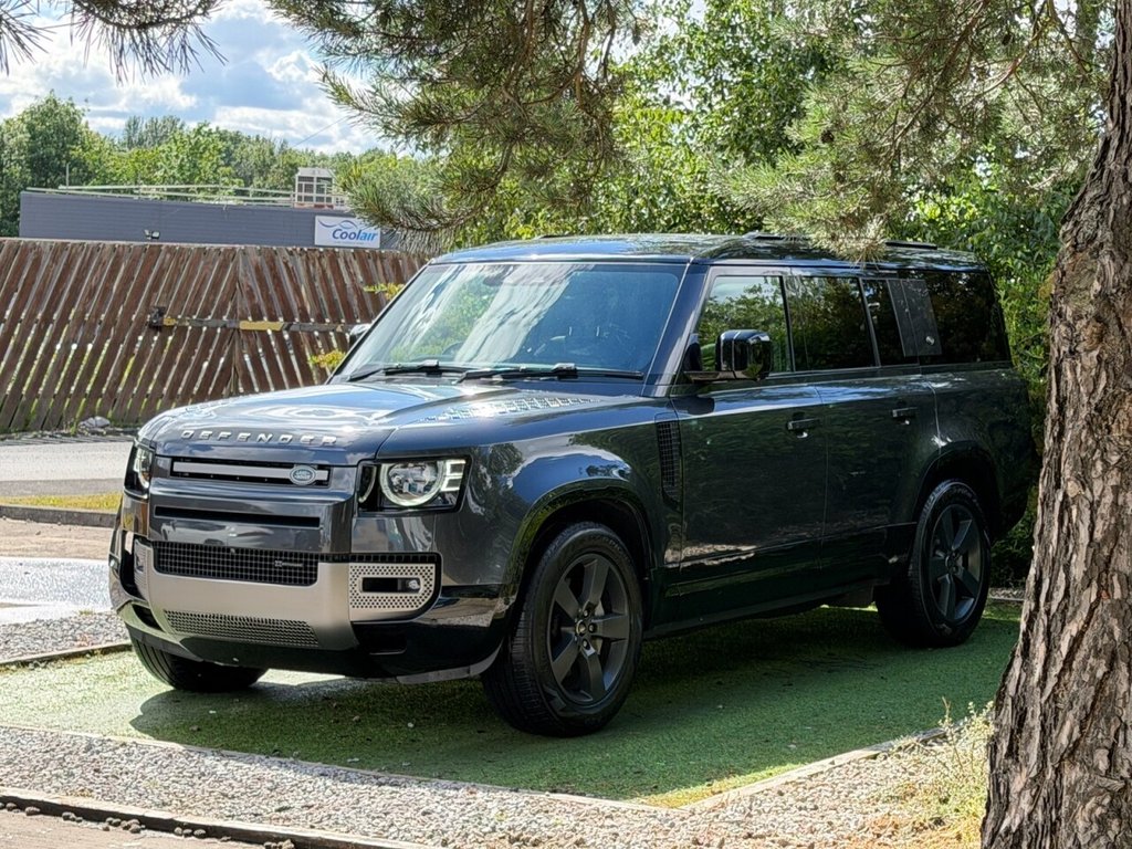USED 2023 72 LAND ROVER DEFENDER 130 3.0 D300 MHEV X-Dynamic HSE SUV 5dr Diesel Auto 4WD Euro 6 (s/s) (300 ps) 8 SEATS, PAN ROOF, 1 OWNER, FSH