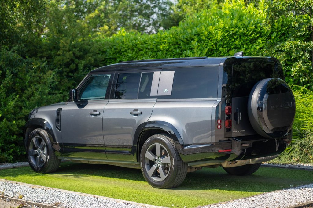 USED 2023 72 LAND ROVER DEFENDER 130 3.0 D300 MHEV X-Dynamic HSE SUV 5dr Diesel Auto 4WD Euro 6 (s/s) (300 ps) IMPRESSIVE LOAD HANDLING CAPABILITIES WITH SPACE FOR EIGHT PASSENGERS AND LUGGAGE WIHOUT THE NEED FOR A VAN LIKE MPV COLOUR CODED AND ROOF SPOILER WITH FSH