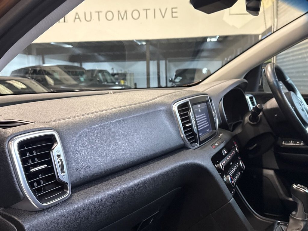 USED 2017 17 KIA SPORTAGE 2.0 CRDi KX-4 SUV 5dr Diesel Manual AWD Euro 6 (182 bhp) PANORAMIC ROOF|9 SERVICES