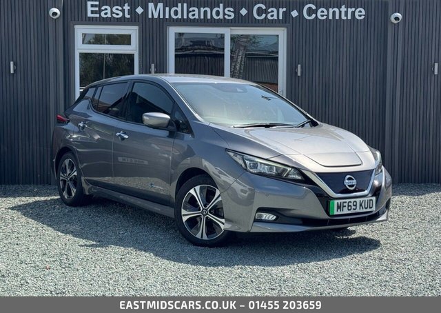 View our Nissan Leaf 40kWh Tekna Hatchback 5dr Electric Auto (150 ps)