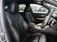 USED 2022 72 BMW 3 SERIES 2.0 330e 12kWh M Sport Touring 5dr Petrol Plug-in Hybrid Auto xDrive Euro 6 (s/s) (292 ps) 