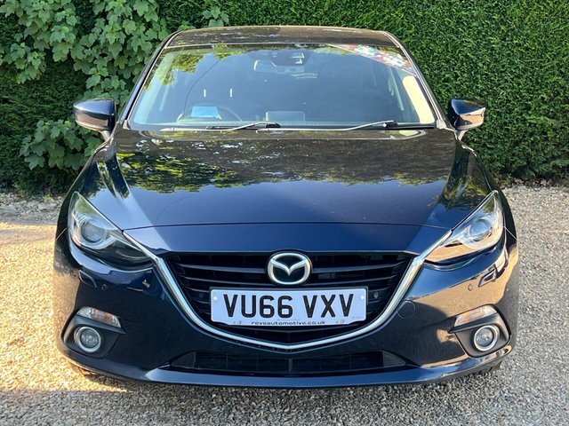 View our MAZDA MAZDA3