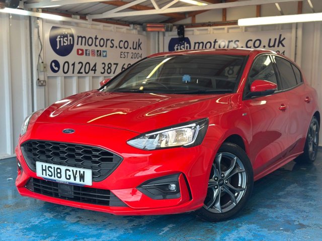 View our Ford Focus range