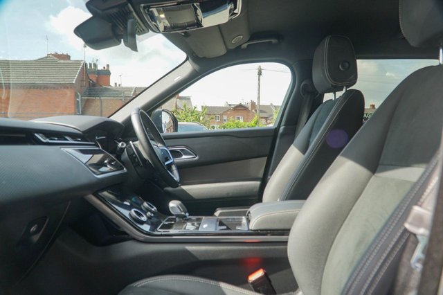 View our LAND ROVER RANGE ROVER VELAR