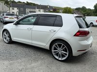 USED 2017 67 VOLKSWAGEN GOLF 1.6 TDI SE Nav Hatchback 5dr Diesel DSG Euro 6 (s/s) (115 ps) 
