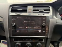 USED 2017 67 VOLKSWAGEN GOLF 1.6 TDI SE Nav Hatchback 5dr Diesel DSG Euro 6 (s/s) (115 ps) 
