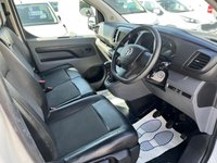 USED 2020 70 VAUXHALL VIVARO 2.0 Turbo D 3100 Sportive L2 H1 Euro 6 (s/s) 5dr SERVICED @ 4 20 28 42 53 60 k