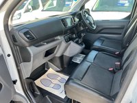 USED 2020 70 VAUXHALL VIVARO 2.0 Turbo D 3100 Sportive L2 H1 Euro 6 (s/s) 5dr SERVICED @ 4 20 28 42 53 60 k