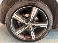 USED 2019 19 VOLVO V40 1.5 T3 R-Design Edition Hatchback 5dr Petrol Auto Euro 6 (s/s) (152 ps)+2 KEYS+1 FORMER KEEPER+HISTORY+FULL LEATHER SEATS+PARK CONTROL+DAB+PRIVACY+BLUETOOTH+MEDIA+ALLOYS+APPS+USB+AUX+CRUISE+CLIMATE+ 2 KEYS+1 FORMER KEEPER+HISTORY+FULL LEATHER SEATS+PARK CONTROL+DAB+PRIVACY+BLUETOOTH+MEDIA+ALLOYS+APPS+USB+AUX+CRUISE+CLIMATE+HPI CLEAR