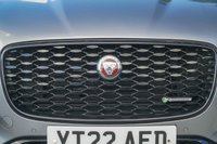USED 2022 22 JAGUAR F-PACE 2.0 D200 MHEV R-Dynamic S SUV 5dr Diesel Auto AWD Euro 6 (s/s) (204 ps) 