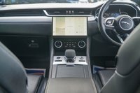USED 2022 22 JAGUAR F-PACE 2.0 D200 MHEV R-Dynamic S SUV 5dr Diesel Auto AWD Euro 6 (s/s) (204 ps) 