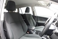 USED 2018 68 TOYOTA RAV4 2.5 VVT-h Icon SUV 5dr Petrol Hybrid CVT Euro 6 (s/s) (197 ps) HISTORY+SAT NAV+REAR CAM