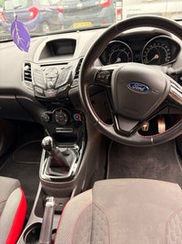 USED 2015 15 FORD FIESTA 1.0T EcoBoost Zetec S Hatchback 3dr Petrol Manual Euro 6 (s/s) (140 ps) Ford Fiesta Zetec S 1.0T EcoBoost
