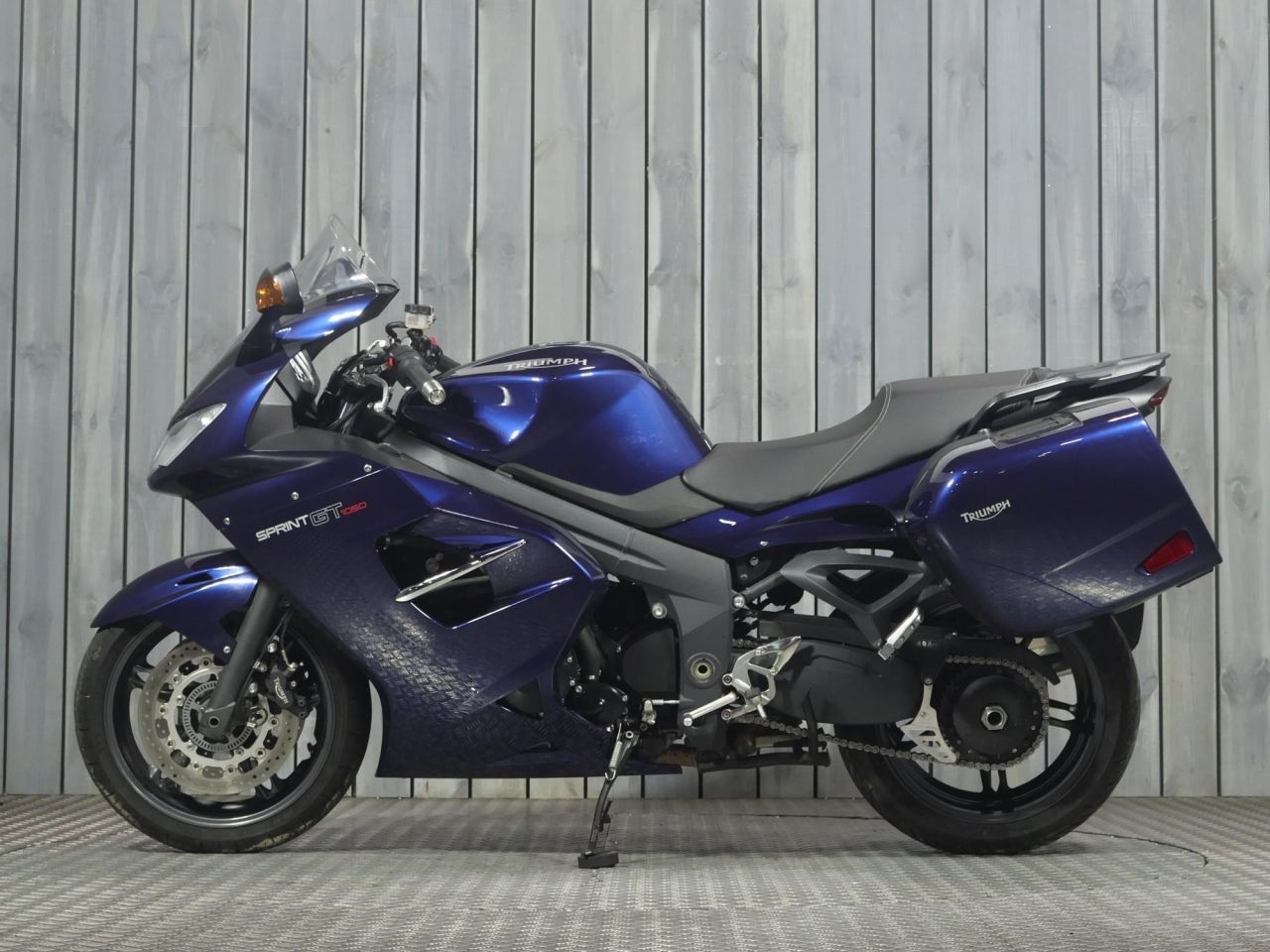 TRIUMPH Sprint GT 1050
