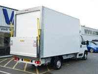 USED 2023 72 PEUGEOT BOXER 335 2.2 BLUEHDI 140 BHP L4 X-LONG LUTON ( TAIL-LIFT ) 1 OWNER | AIR CON | JC PAYNE | TAIL-LIFT