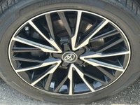 USED 2018 68 TOYOTA C-HR 1.8 VVT-h Design SUV 5dr Petrol Hybrid CVT Euro 6 (s/s) (122 ps) 