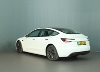 USED 2026 26 TESLA Model 3 62.5kWh Standard Saloon 4dr Electric Auto RWD (208 ps) 