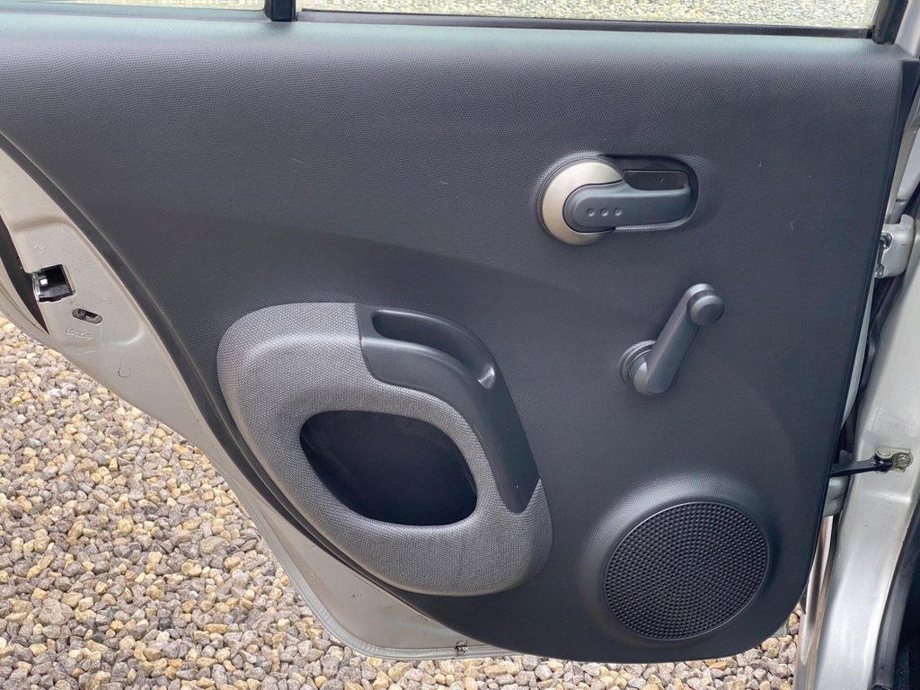 2006 Nissan Micra thumbnail 13