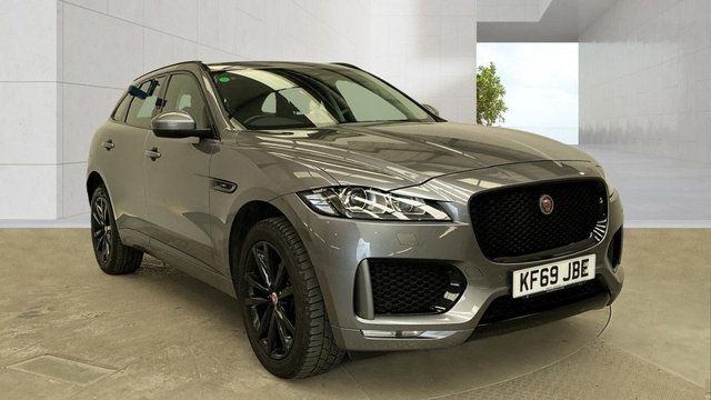 View our Jaguar F-Pace 2.0 D180 Chequered Flag SUV 5dr Diesel Auto AWD Euro 6 (s/s) (180 ps)+2 KEYS+1 FORMER KEEPER+FSH+NAV+HEATED LEATHER SEATS+PANO SUNROOF+CLIMATE+AIRCON+PARK CONTROL+MEDIA+APPS+DAB+20" ALLOYS+USB+