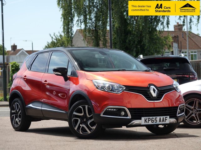 View our RENAULT CAPTUR