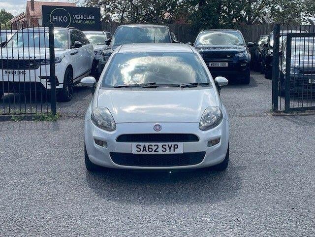 View our FIAT PUNTO