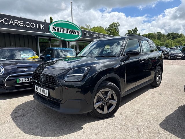 View our MINI COUNTRYMAN