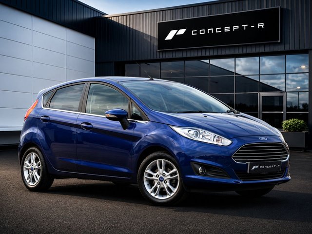View our Ford Fiesta 1.0 Zetec Hatchback 5dr Petrol Manual Euro 6 (s/s) (80 ps)