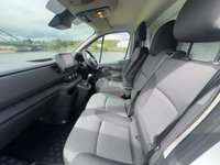USED 2023 23 RENAULT TRAFIC 2.0 dCi Blue LL30 Business+ Panel Van 5dr Diesel Manual L2 H1 Euro 6 (s/s) (130 ps) REAR PARKING SENSORS