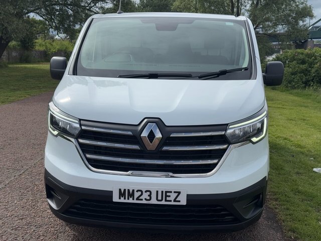View our RENAULT TRAFIC