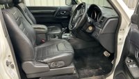 USED 2015 65 MITSUBISHI SHOGUN 3.2 DI-DC Barbarian SUV 3dr Diesel Auto 4WD Euro 6 SWB (187 ps) 