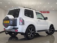 USED 2015 65 MITSUBISHI SHOGUN 3.2 DI-DC Barbarian SUV 3dr Diesel Auto 4WD Euro 6 SWB (187 ps) 