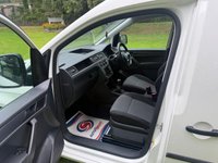 USED 2017 67 VOLKSWAGEN CADDY MAXI 2.0 TDi C20 Maxi Combi Van 5dr Diesel Manual FWD (Window) (128 g/km, 101 bhp) NO VAT