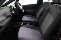 USED 2023 72 VOLKSWAGEN ID.3 Pro 58kWh Life Hatchback 5dr Electric Auto (145 ps) 1 OWNER, SATNAV, SENSORS