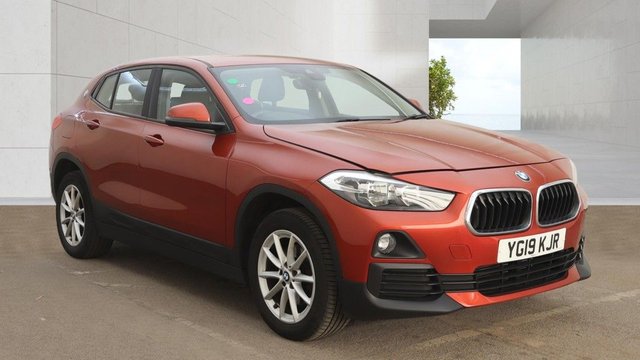 View our BMW X2 2.0 18d SE SUV 5dr Diesel Auto sDrive Euro 6 (s/s) (150 ps)+2 KEYS+2 FORMER KEEPERS+FSH+POWER BOOT+PARK CONTROL+ALLOYS+NAV+AIRCON+BLUETOOTH+MEDIA+CRUISE+