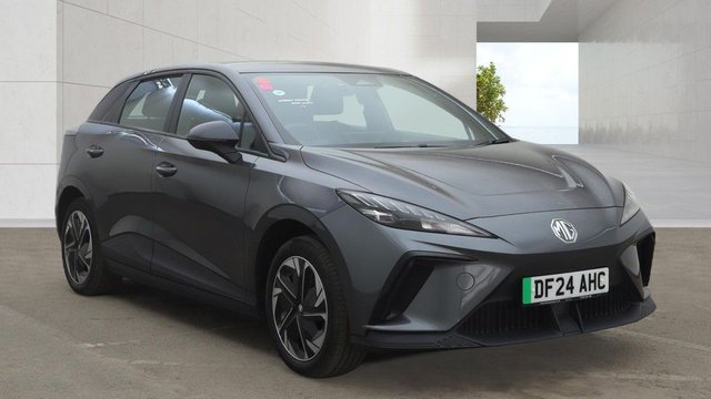 2024 24 MG Mg4 64kWh SE Long Range Hatchback 5dr Electric Auto (203 ps)+2 KEYS+1 OWNER FROM NEW+DAB+2 CABLES+HISTORY+PARK CONTROL+MEDIA+AIRCON+DIGITAL DASH+BLUETOOTH+APPS+USB+ALLOYS+CLIMATE+CRUISE 2 KEYS+1 OWNER FROM NEW+DAB+2 CABLES+HISTORY+PARK CONTROL+MEDIA+AIRCON+DIGITAL DASH+BLUETOOTH+APPS+USB+ALLOYS+CLIMATE+CRUISE+HPI CLEAR