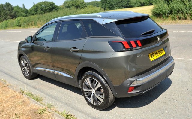 View our PEUGEOT 3008