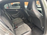 USED 2018 68 MERCEDES-BENZ 180 2.1 GLA220d AMG Line SUV 5dr Diesel 7G-DCT 4MATIC Euro 6 (s/s) (170 ps) 4 X 4,SAT NAVIGATION,HIGH SPEC